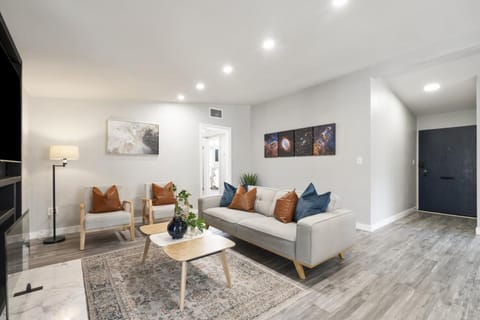 Galactic Getaway Close to Disney with Pool and Games House in Stanton