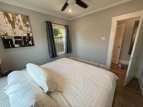 Charming 1BR Near Highland Hospital Lake Merritt House in Alameda