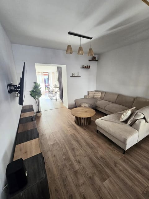 Maison tout confort spacieuse House in Hauts-de-France