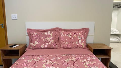 Caminho de Itacoatiara Bed and Breakfast in Niterói