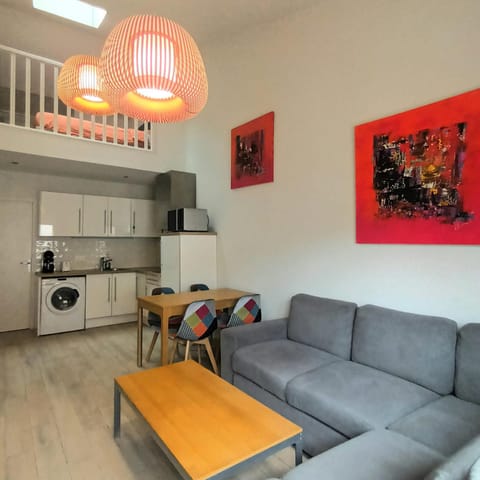 Living room, Seating area, Dining area, stove, washing machine, dryer
