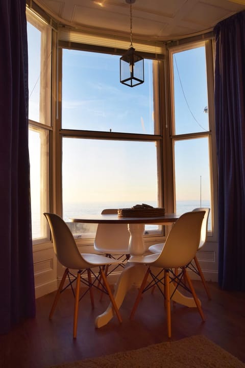 Dining area, Sea view, Sunset
