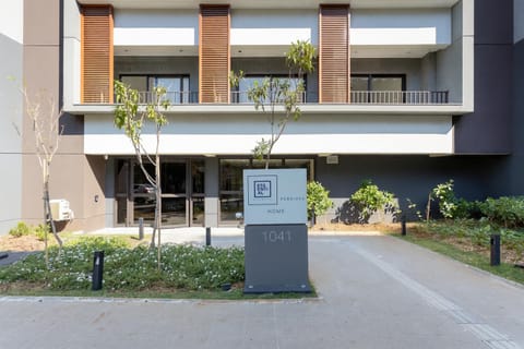 Property building, Facade/entrance