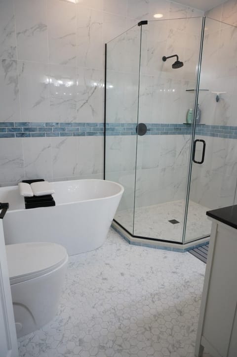 Riverside Home Near Beaches, Pier, downtown House in St Joseph