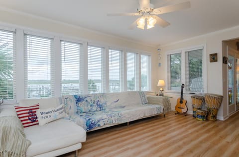 Bresnahan Lower Level by Bryant Real Estate House in Wrightsville Beach