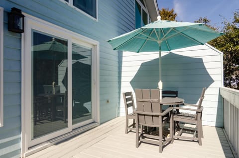 Shore to Please by Bryant Real Estate House in Kure Beach