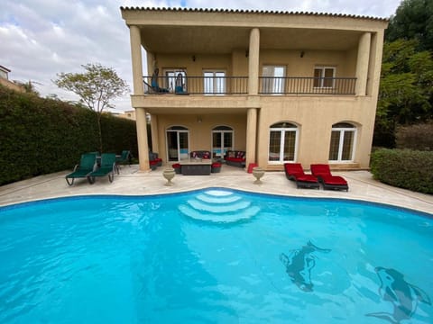Balcony/Terrace, Seating area, Pool view, Swimming pool, sunbed