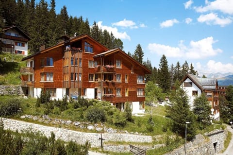 Tschuggenweg 10 Apartment in Arosa