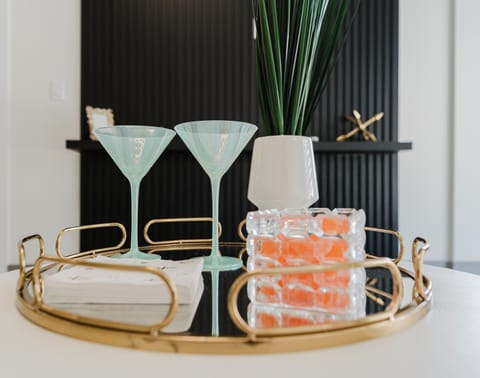 Living room, Decorative detail, Seating area