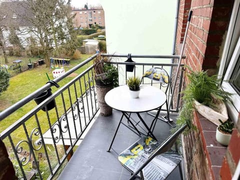 Day, Garden, View (from property/room), Balcony/Terrace, Garden view