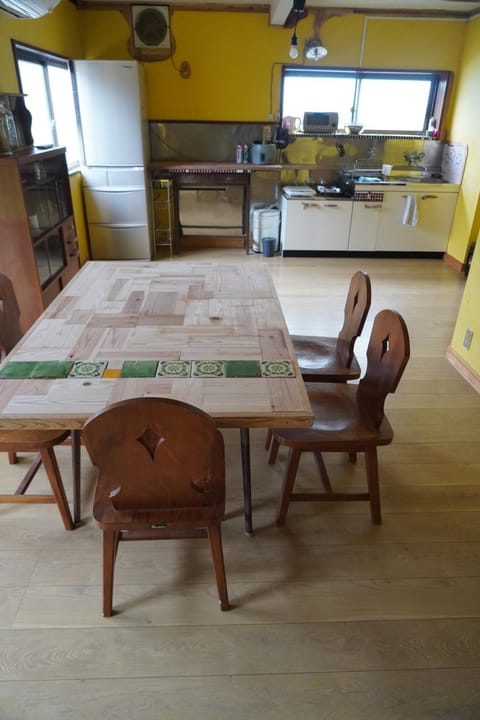 Kitchen or kitchenette, Living room, Dining area