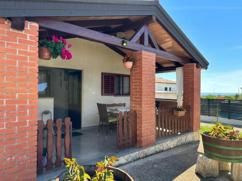 Property building, Patio, BBQ facilities, View (from property/room), Pets