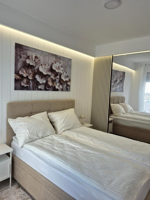 Gold LUX Apartment in Novi Sad