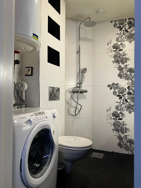 Luscious Suite in an old wooden house Apartment in Turku