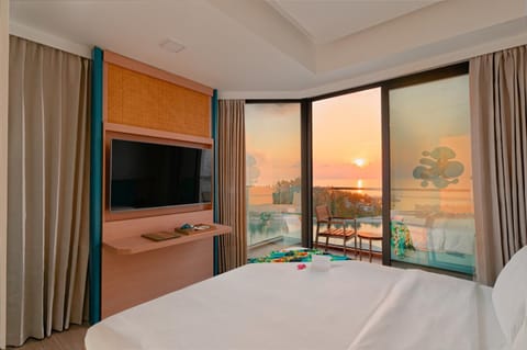 Bed, Bedroom, Sunrise