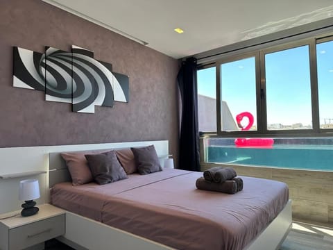 Private Pool Luxury Penthouse Apartment in Sliema
