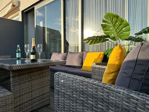 Private Pool Luxury Penthouse Apartment in Sliema