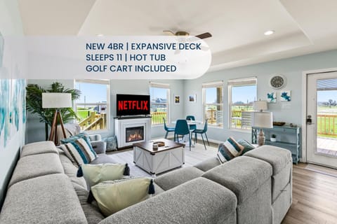 Gorgeous 4BD with Hot Tub, Golf Cart, Deck, Gourmet Kitchen House in Caplen