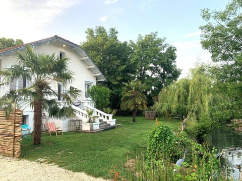 Property building, Garden, Garden view, River view