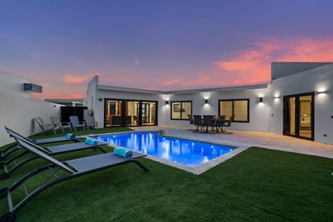 Patio, Garden, Swimming pool