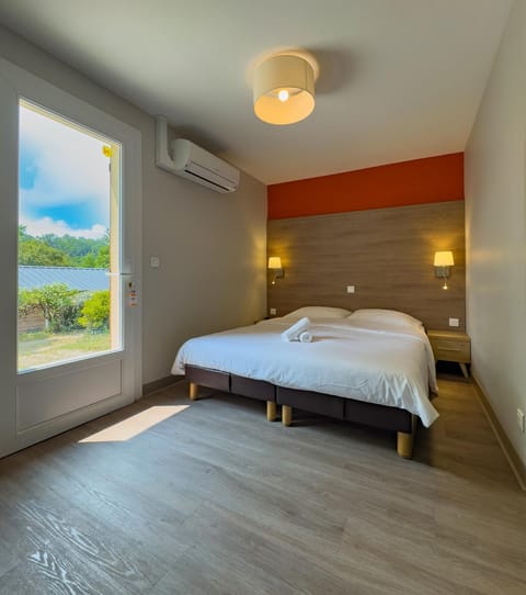 Maison double suite Campground/
RV Resort in Figeac