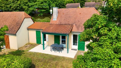 Maison double suite Campground/
RV Resort in Figeac