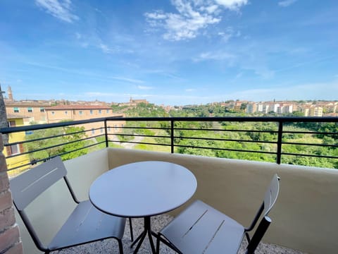 View (from property/room), Balcony/Terrace