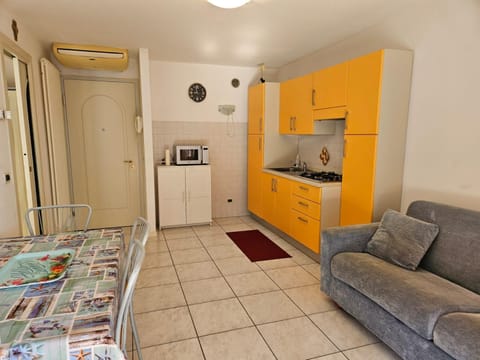 Costa Azzurra Apartment in Grado