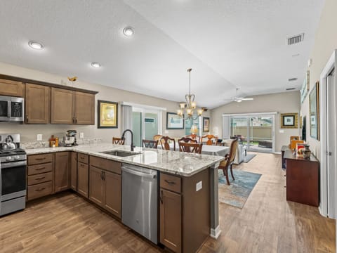 5537 Z6 HAMMOCK AT FENNEY by REMAX PREMIER REALTY House in Wildwood