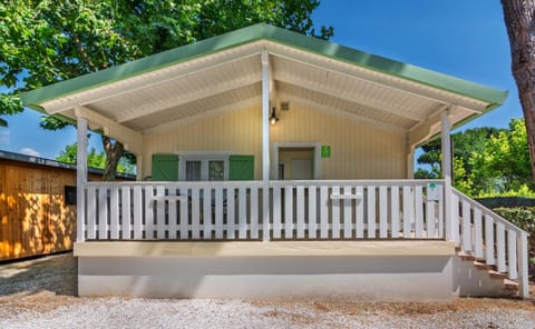 Camping Parco Vacanza Partaccia 2 Campground/ 
RV Resort in Marina di Massa