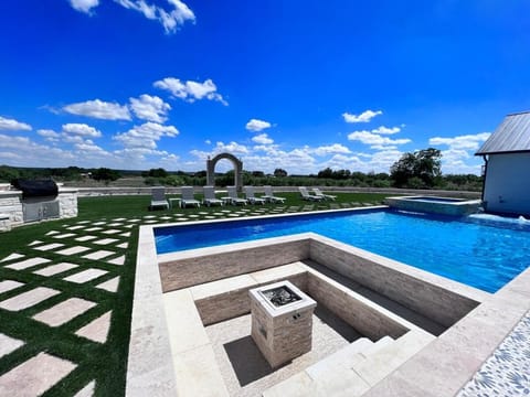 Villa & Domes at The Retreat Villa in Rio Grande