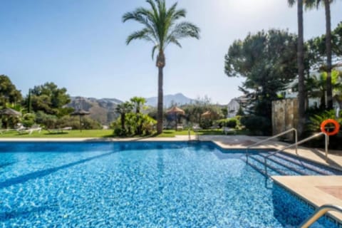 Day, Garden, Mountain view, Swimming pool, Swimming pool