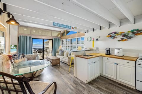 Scallop Shores a Cedar Cove Condo House in Cedar Key