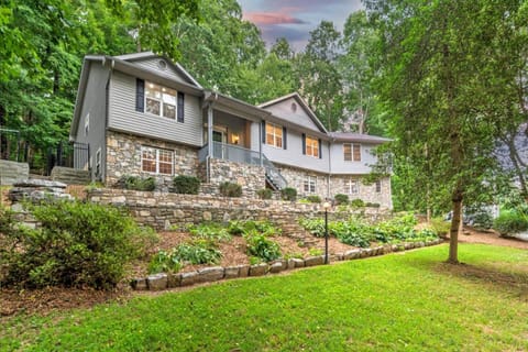 Property building, Garden