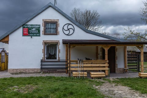 Property building, Garden, Cycling, Garden view