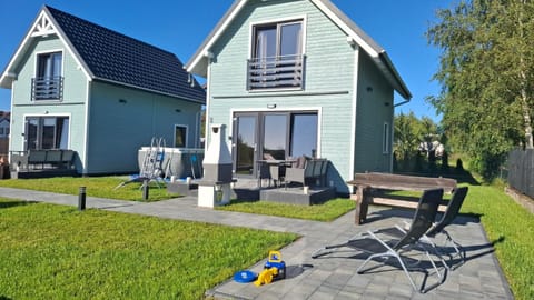 Domki Morskie Jastrzębia Góra - Domki z basenem House in Pomeranian Voivodeship