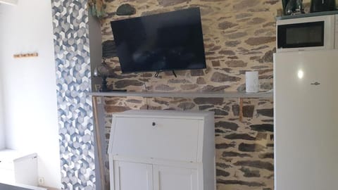 l'antre de Merlin House in Paimpont