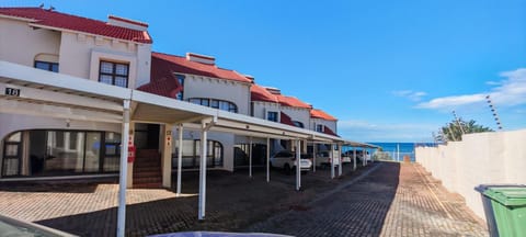 Property building, Sea view