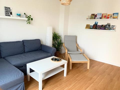 Stilvolle Wohnung mit Balkon Perfekt für Städtetrip Lübeck Apartment in Lubeck
