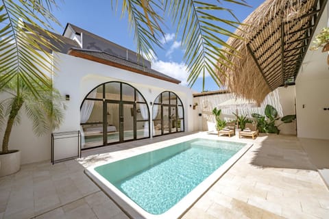 Patio, Pool view, Swimming pool