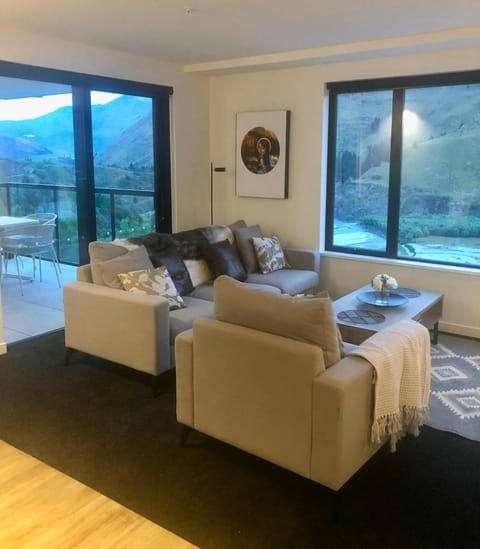 Natural landscape, Living room, Mountain view