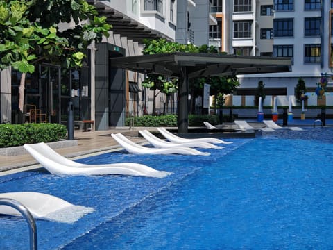 Pool view, Swimming pool, Swimming pool, sunbed