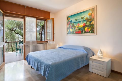 Villa Andy-Appartamento con vista lago Apartment in Torri del Benaco