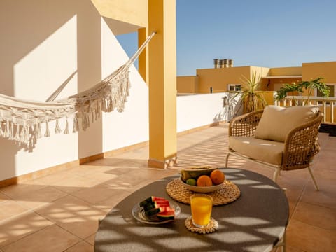 Balcony/Terrace, Seating area, Dining area