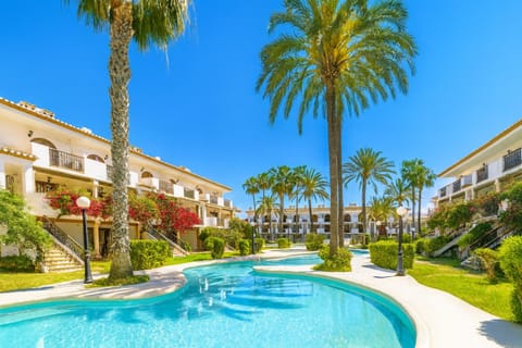 Garden, Garden view, Pool view, Swimming pool