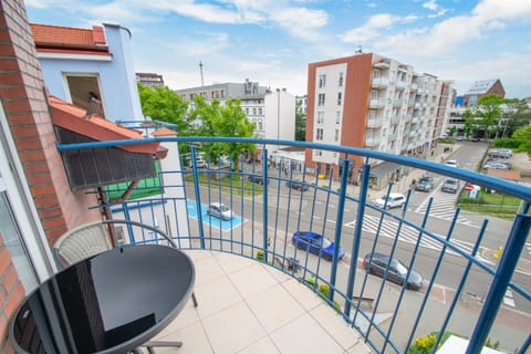 Day, View (from property/room), Balcony/Terrace, City view