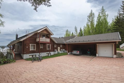 Property building, Parking