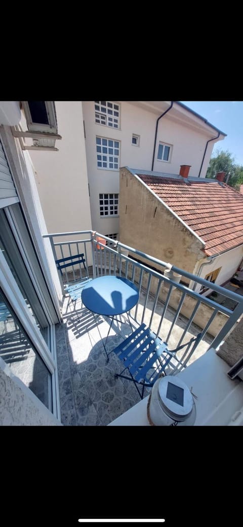 Cista DESETKA 2 Apartment in Serbia