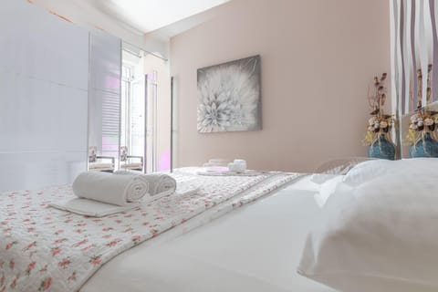 Banić Apartments with pool Apartment in Biograd na Moru