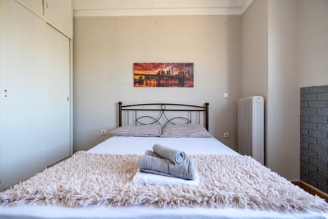 Vista Rooftop Retreat Apartment in Athens